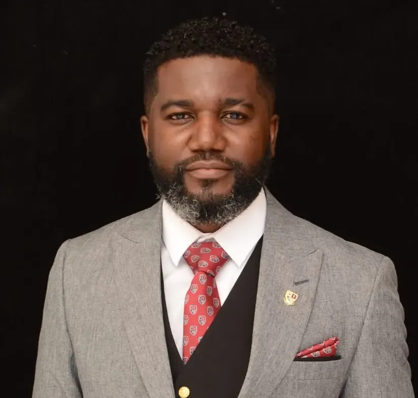 Sinel Specialist Hospital Doctor wins Best Resident Award in Ghana
